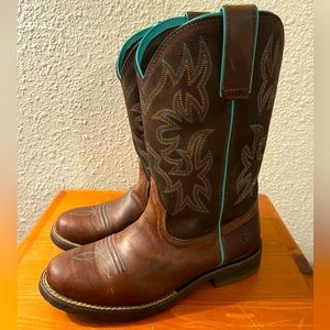 Women’s Ariat boots